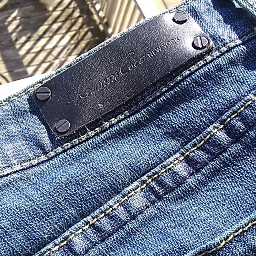NWOT KENNETH COLE BOOTCUT JEANS👖